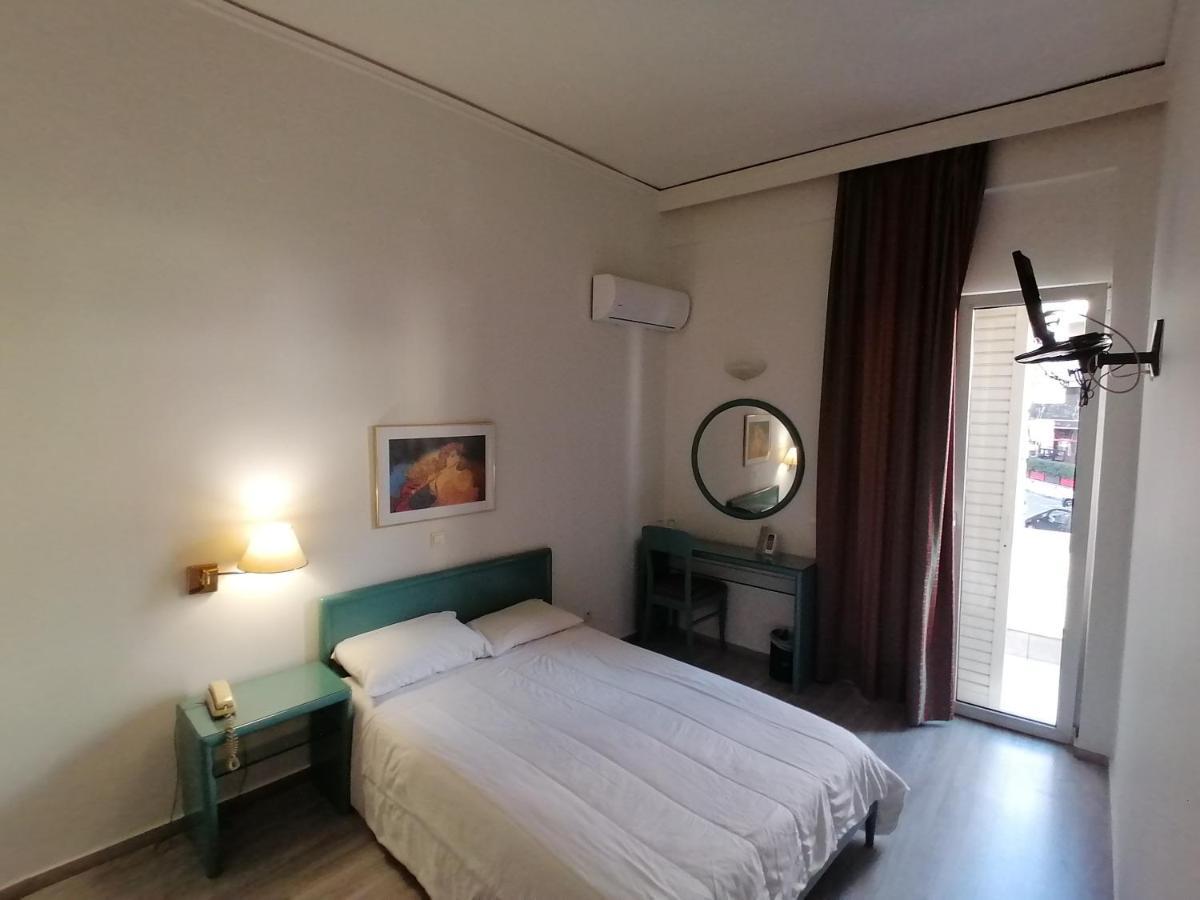 Hotel Galaxias Agrinio Ngoại thất bức ảnh